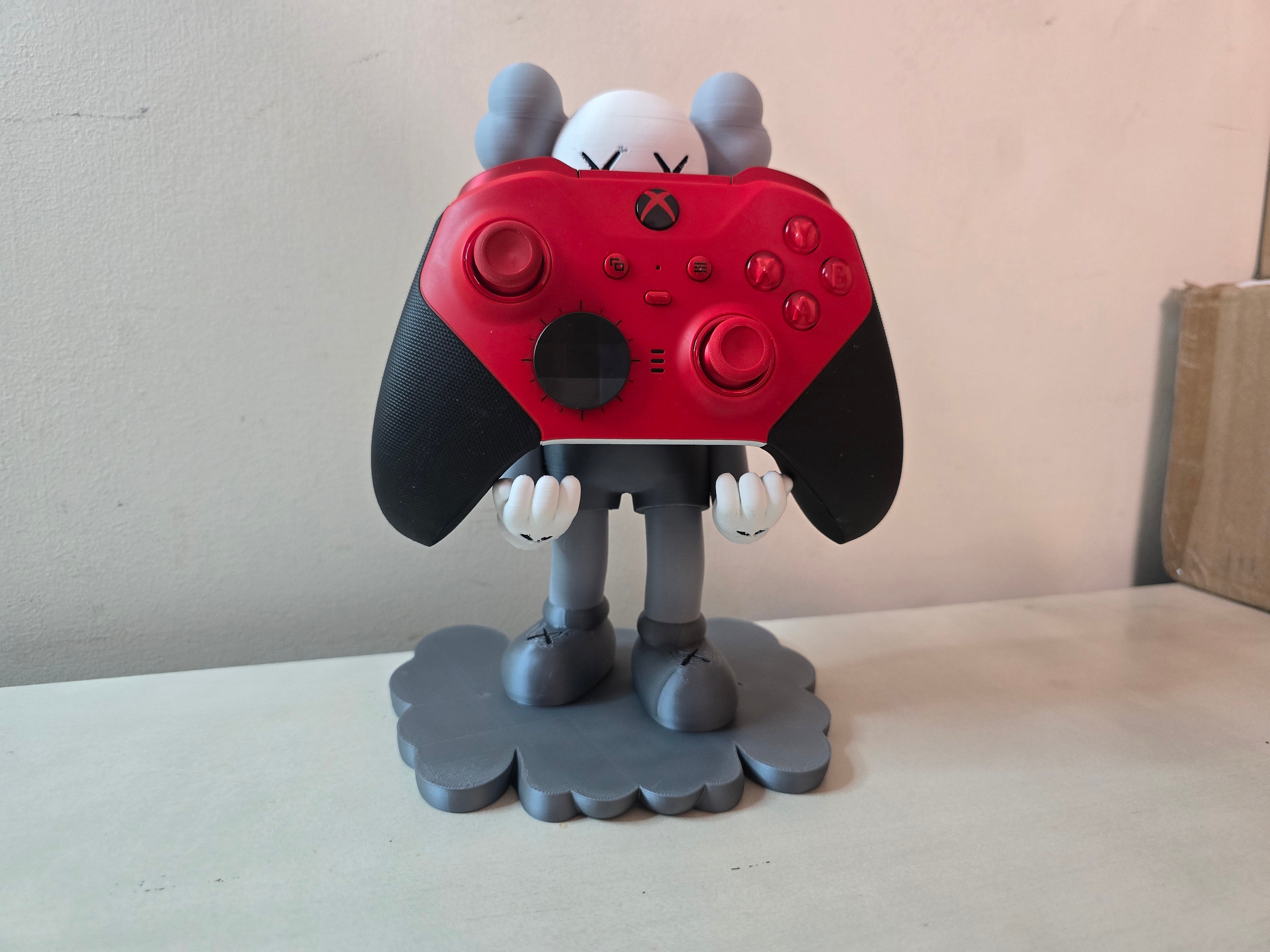 Kaws Controller Holder – E3d Printing
